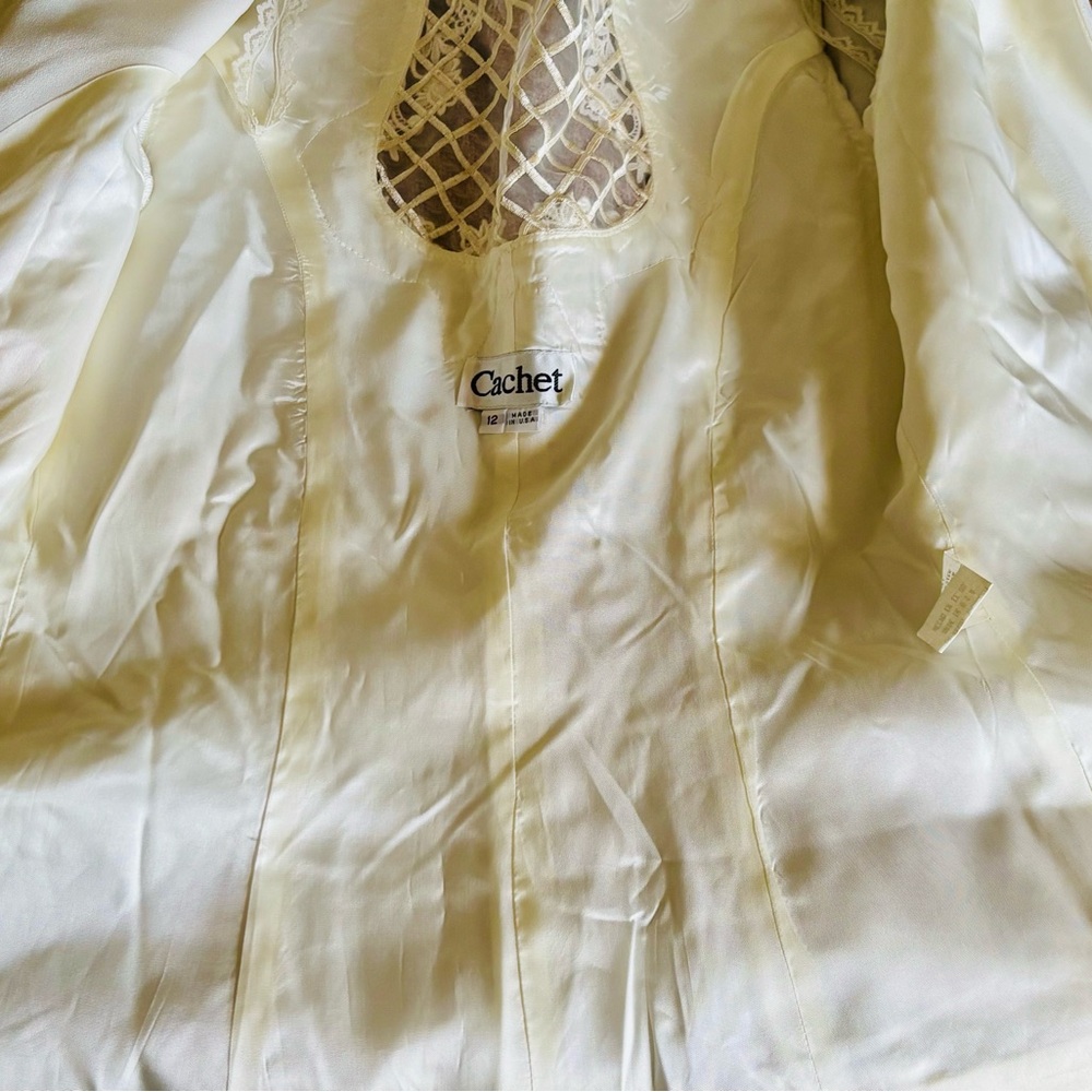 Vintage Cachet Sz 12 Warm White Blazer with Lace Detail, Lattice Back - Picture 14 of 14